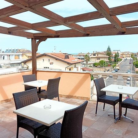 Hotel Riviera Fiumicino Eksteriør billede