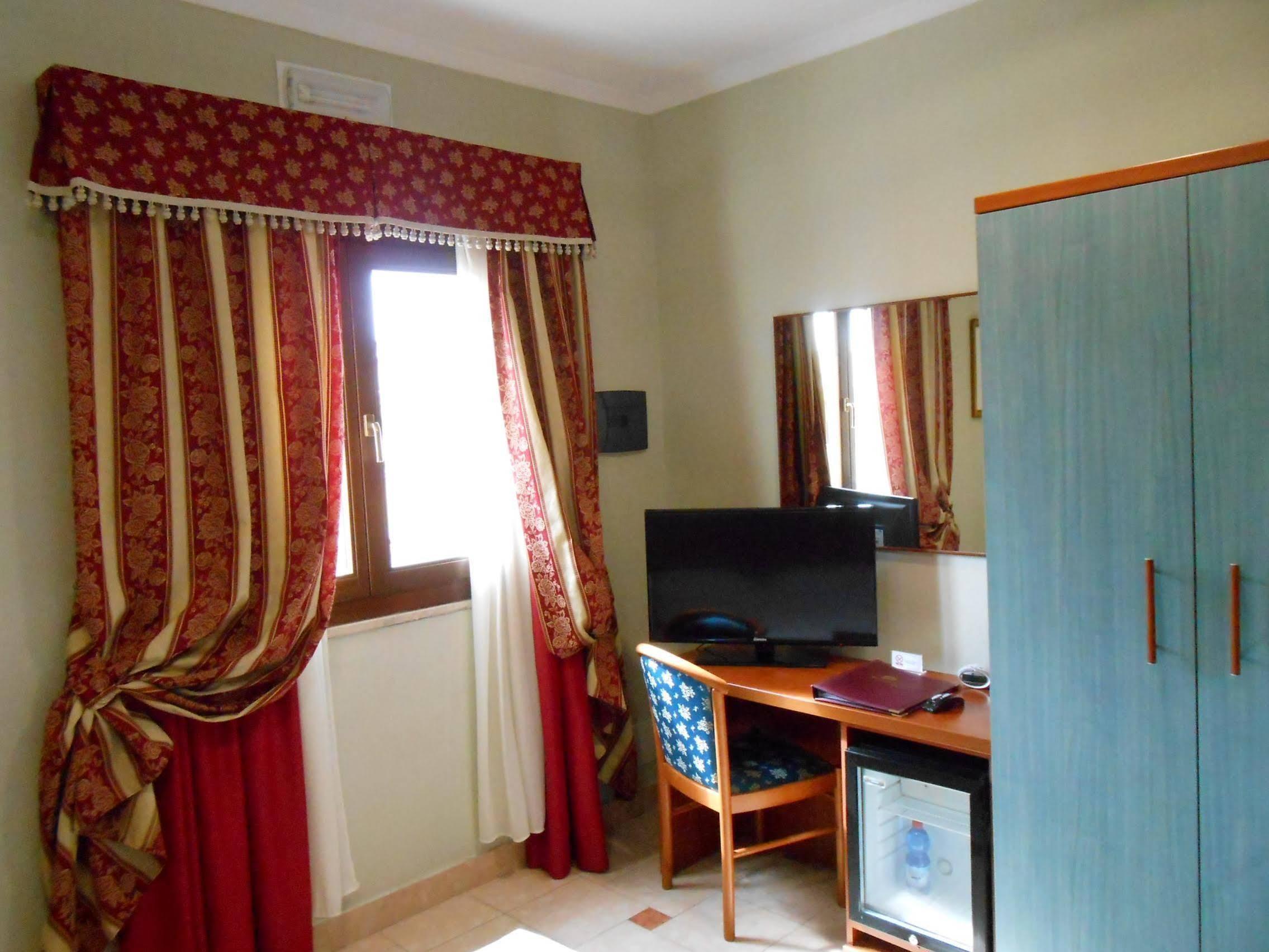 Hotel Riviera Fiumicino Eksteriør billede