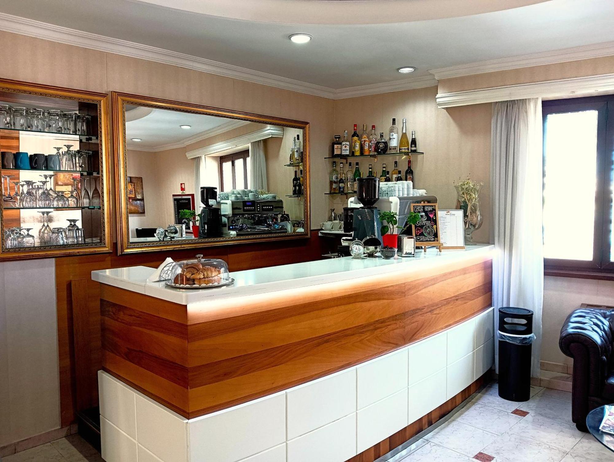 Hotel Riviera Fiumicino Eksteriør billede