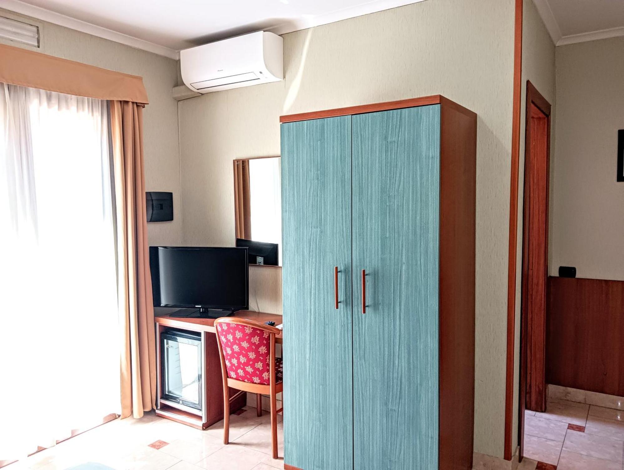 Hotel Riviera Fiumicino Eksteriør billede